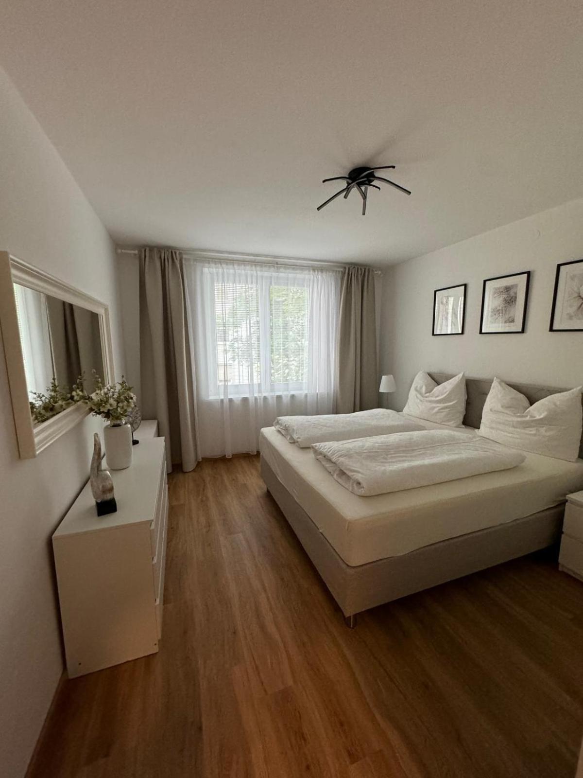 Sunny And Elegant Apartament In Central Location Грац Экстерьер фото