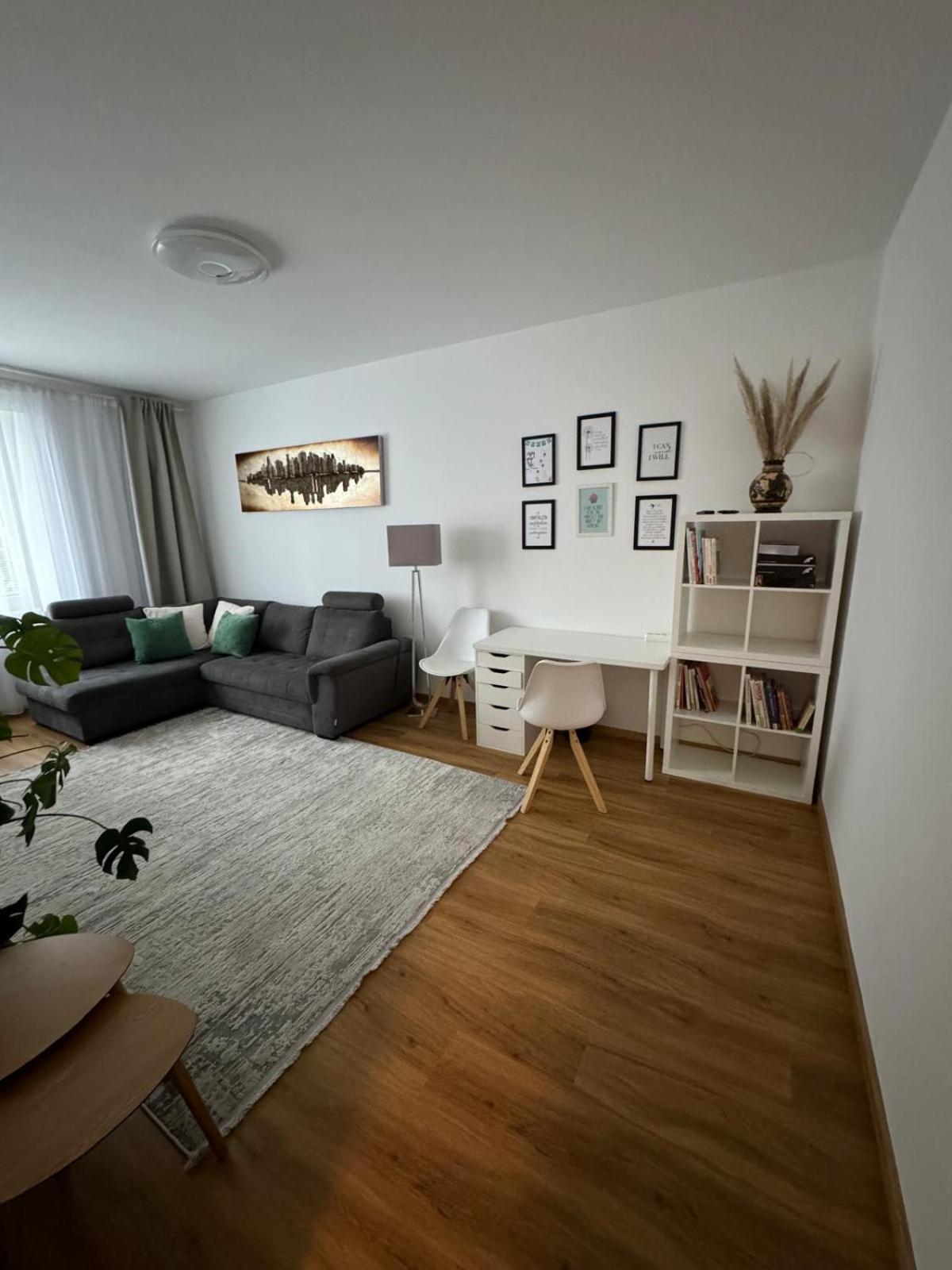 Sunny And Elegant Apartament In Central Location Грац Экстерьер фото